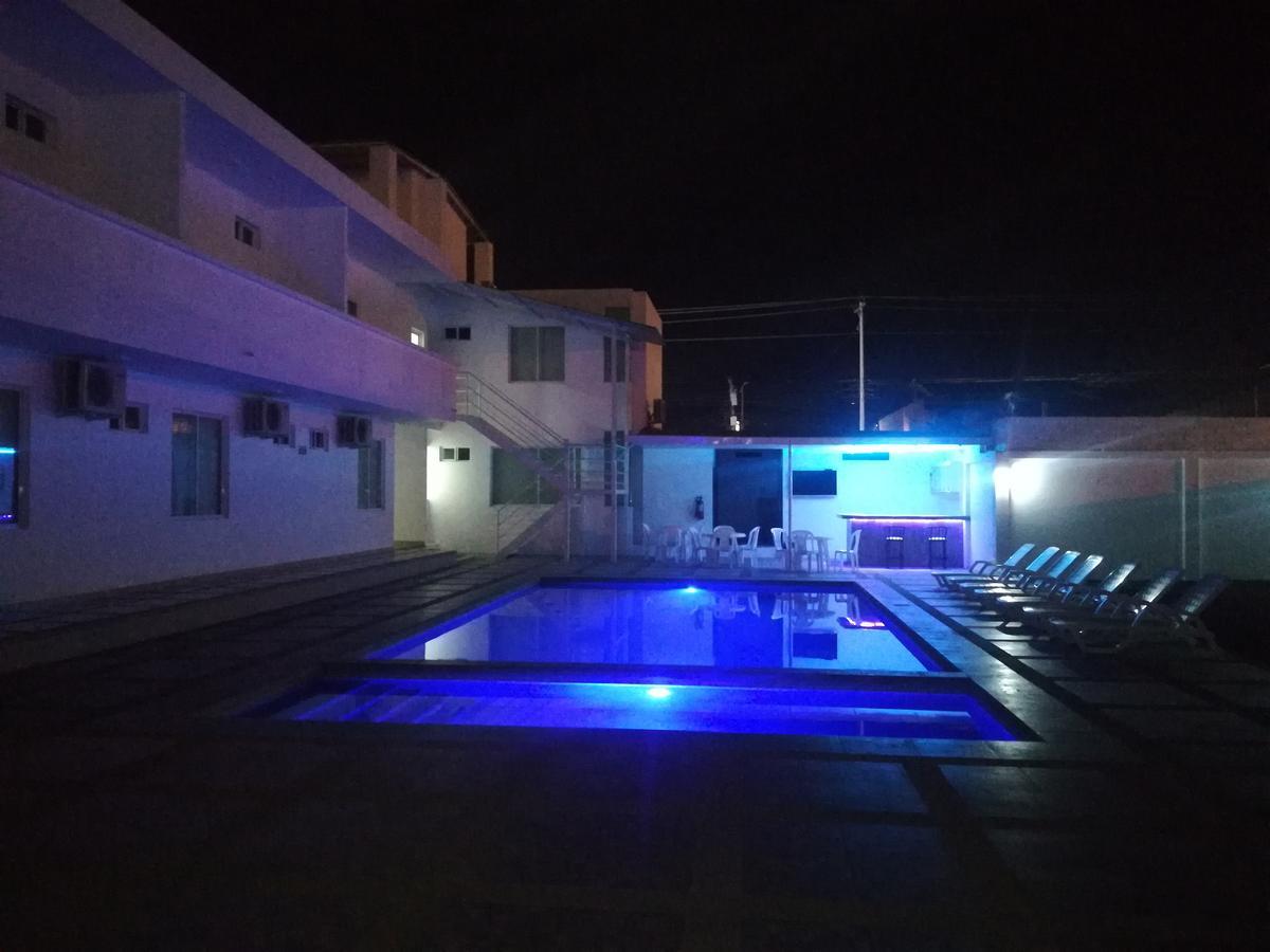 Manta Airport Hotel Екстериор снимка